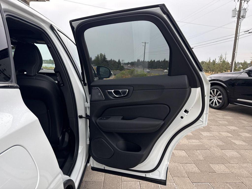 new 2026 Volvo XC60 car, priced at $69,275