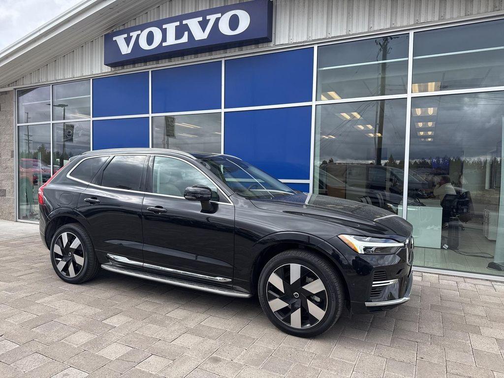 used 2023 Volvo XC60 Recharge Plug-In Hybrid car, priced at $45,790