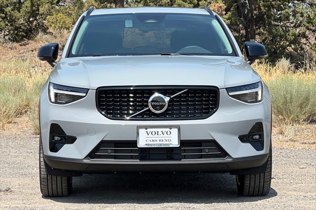 new 2025 Volvo XC40 car, priced at $49,945