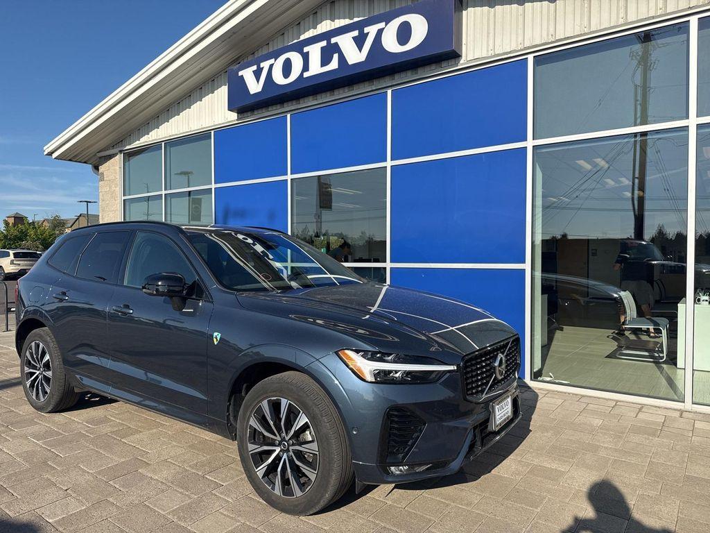 used 2023 Volvo XC60 car, priced at $39,490