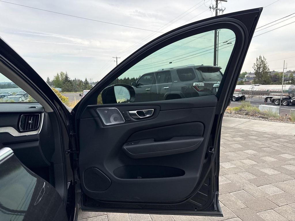 used 2022 Volvo XC60 Recharge Plug-In Hybrid car, priced at $42,790