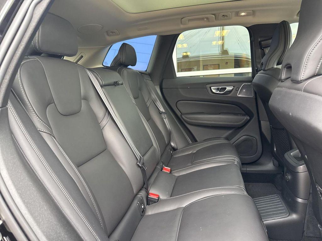 used 2022 Volvo XC60 Recharge Plug-In Hybrid car, priced at $42,790