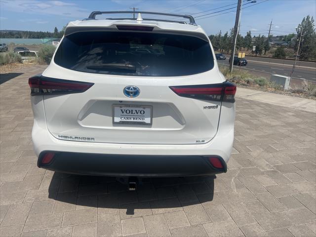 used 2021 Toyota Highlander Hybrid car, priced at $37,947