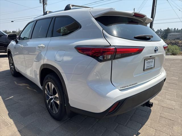 used 2021 Toyota Highlander Hybrid car, priced at $33,995