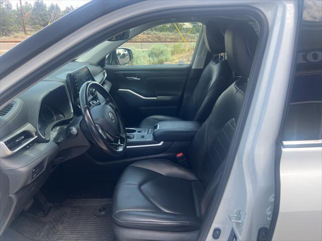 used 2021 Toyota Highlander Hybrid car, priced at $37,947