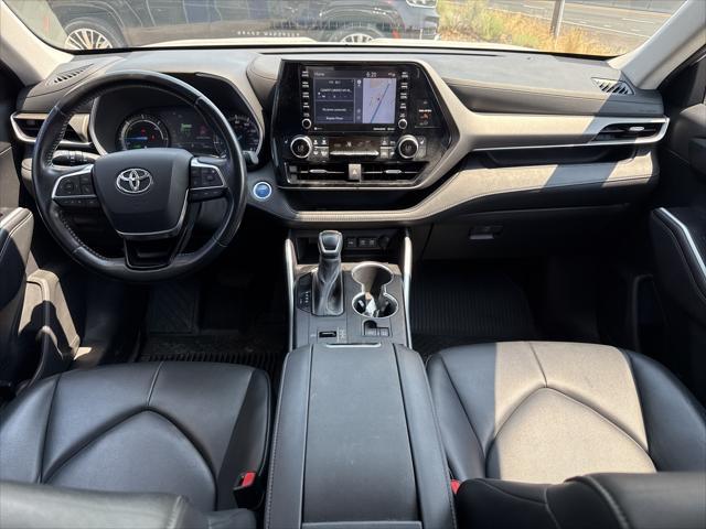 used 2021 Toyota Highlander Hybrid car, priced at $33,995