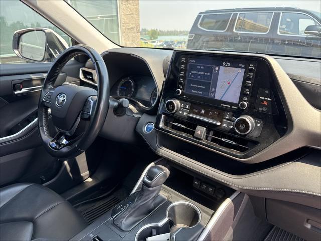 used 2021 Toyota Highlander Hybrid car, priced at $33,995
