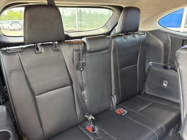 used 2021 Toyota Highlander Hybrid car, priced at $33,995