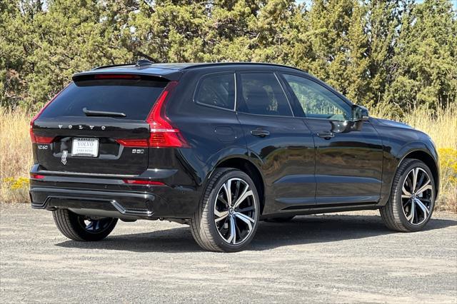 new 2025 Volvo XC60 car, priced at $60,635