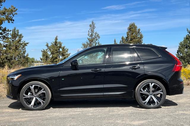 new 2025 Volvo XC60 car, priced at $60,635