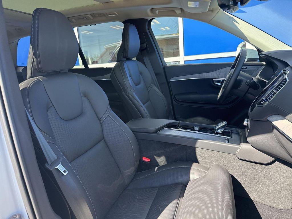 used 2025 Volvo XC90 Plug-In Hybrid car, priced at $74,990