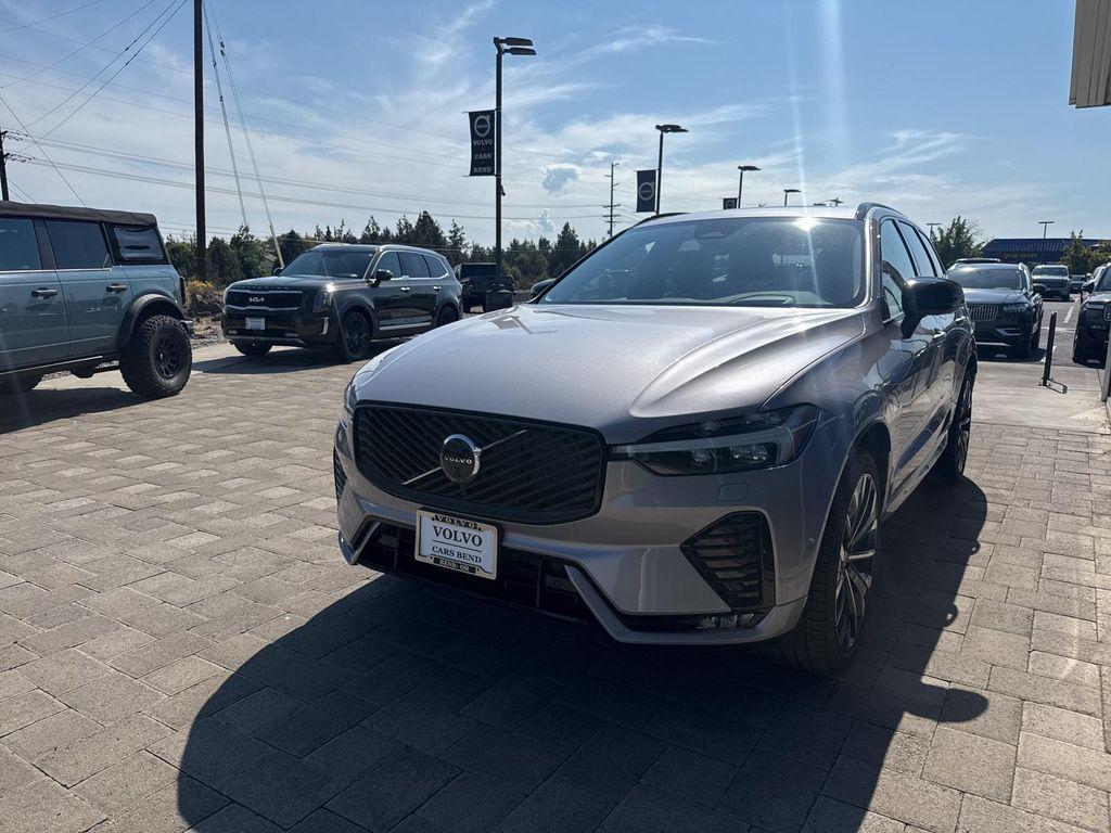 new 2026 Volvo XC60 car, priced at $67,425