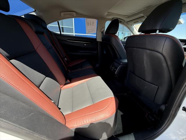 used 2015 Lexus ES 350 car, priced at $14,995
