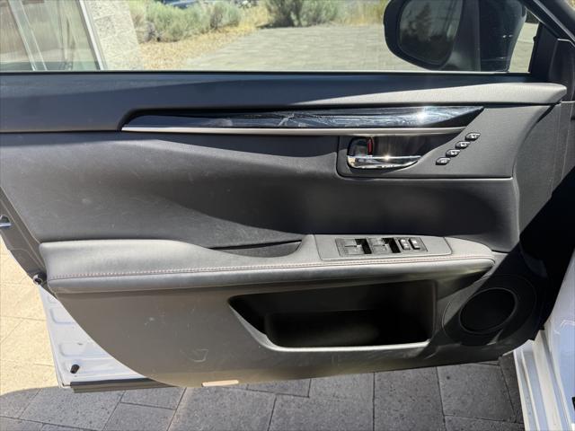 used 2015 Lexus ES 350 car, priced at $14,995