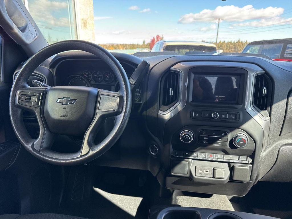 used 2022 Chevrolet Silverado 1500 car, priced at $42,990