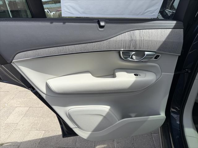 new 2025 Volvo XC90 car, priced at $72,655