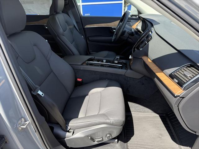 new 2025 Volvo XC90 Plug-In Hybrid car, priced at $79,450