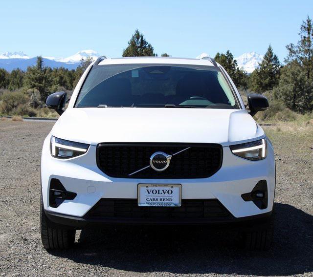 new 2024 Volvo XC40 car, priced at $53,615