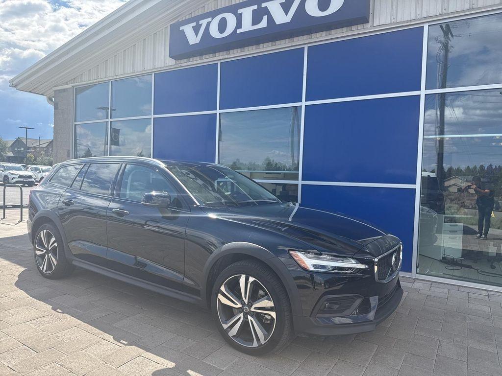 used 2023 Volvo V60 Cross Country car, priced at $42,490
