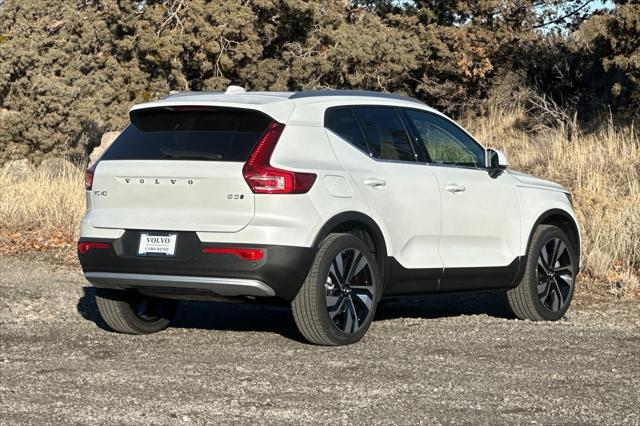 new 2025 Volvo XC40 car, priced at $51,550