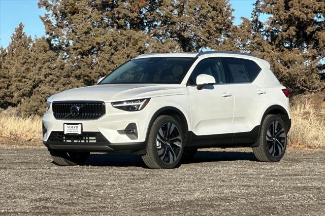 new 2025 Volvo XC40 car, priced at $51,550