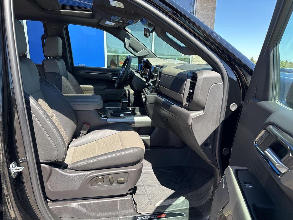 used 2024 Chevrolet Silverado 1500 car, priced at $58,995