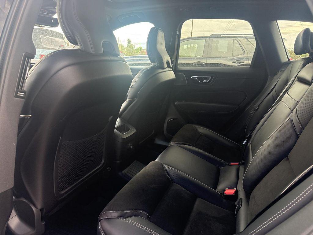 used 2019 Volvo XC60 Recharge Plug-In Hybrid car, priced at $33,795