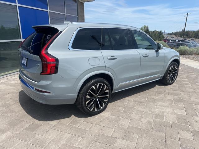 new 2025 Volvo XC90 Plug-In Hybrid car