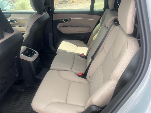 new 2025 Volvo XC90 Plug-In Hybrid car