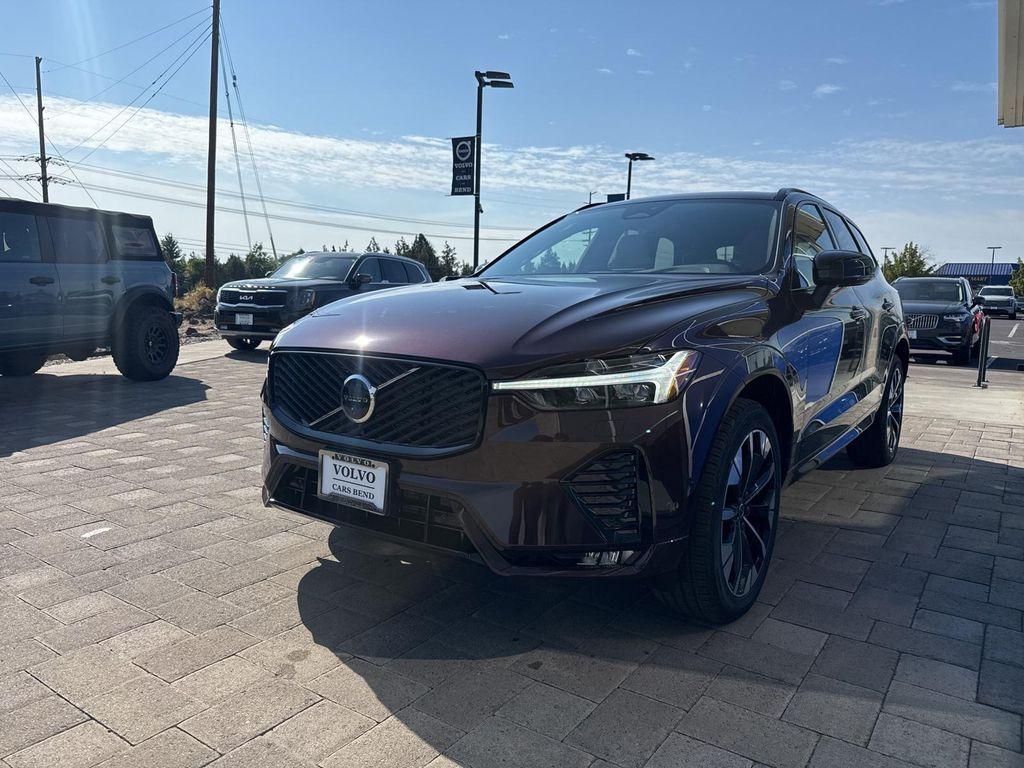 new 2026 Volvo XC60 car, priced at $62,275