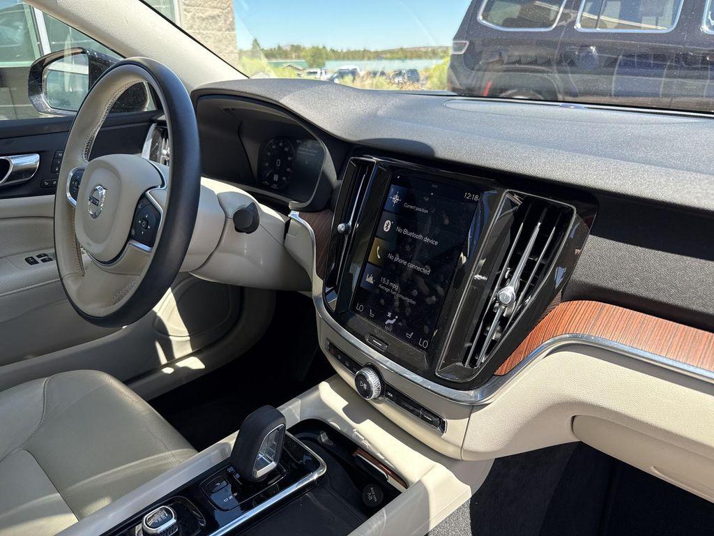 used 2022 Volvo S60 car, priced at $27,890