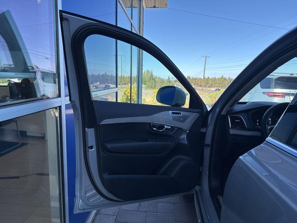 used 2025 Volvo XC90 car, priced at $71,390