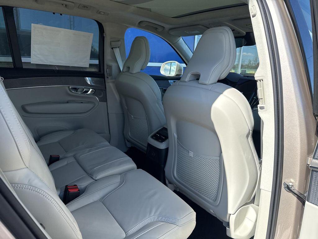 new 2026 Volvo XC90 Plug-In Hybrid car, priced at $95,180