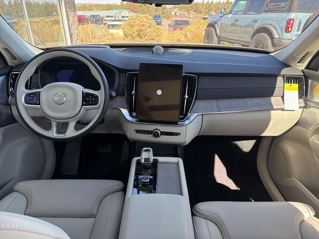 new 2026 Volvo XC90 Plug-In Hybrid car, priced at $95,180