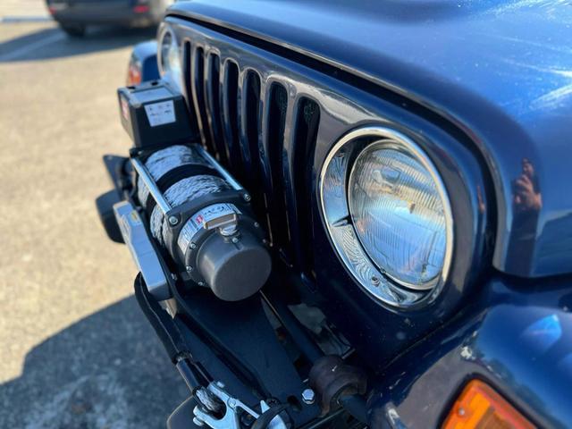 used 2000 Jeep Wrangler car, priced at $8,999