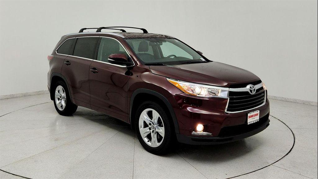 used 2016 Toyota Highlander car, priced at $17,991