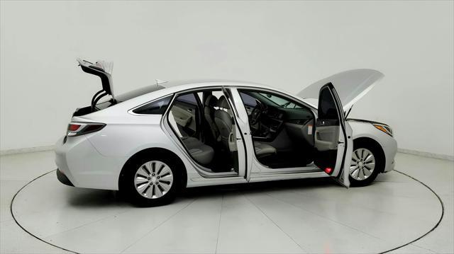 used 2016 Hyundai Sonata Hybrid car, priced at $8,391