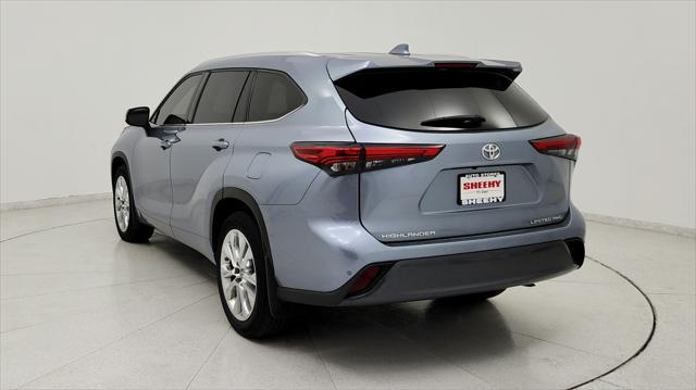 used 2021 Toyota Highlander car, priced at $35,791