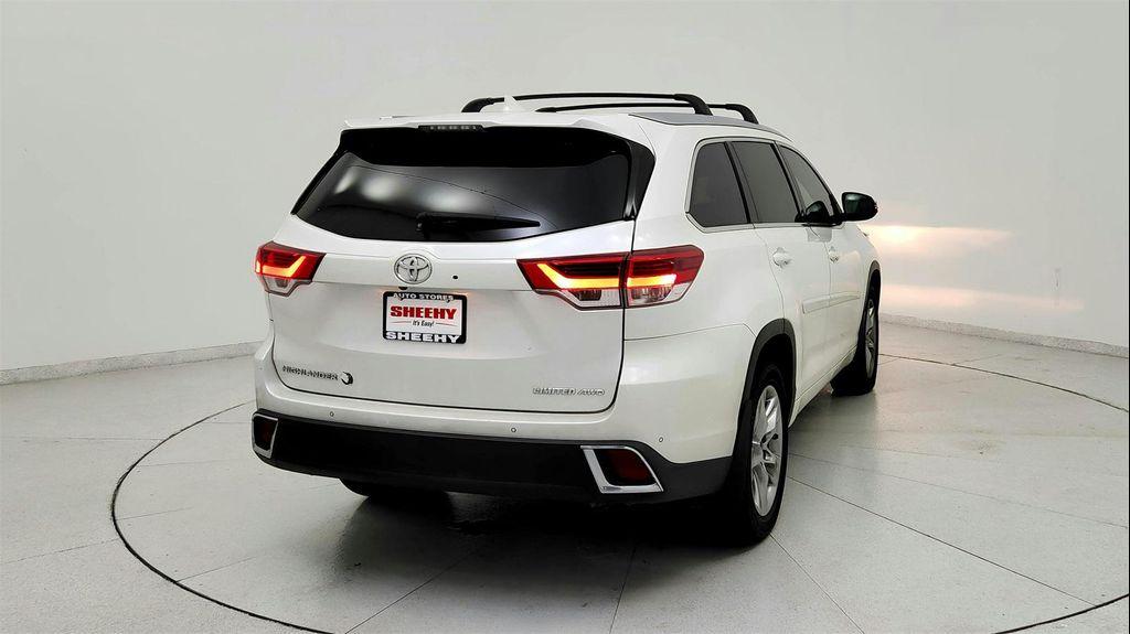 used 2018 Toyota Highlander car, priced at $19,991