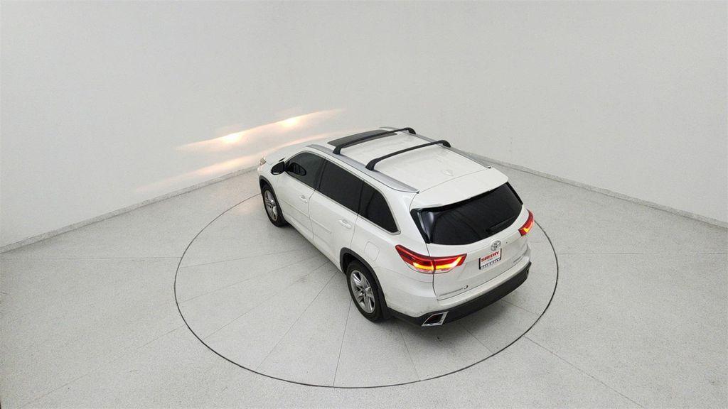 used 2018 Toyota Highlander car, priced at $19,991