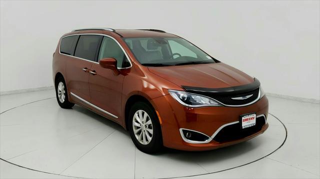 used 2018 Chrysler Pacifica car, priced at $17,691