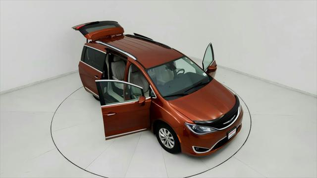 used 2018 Chrysler Pacifica car, priced at $17,691