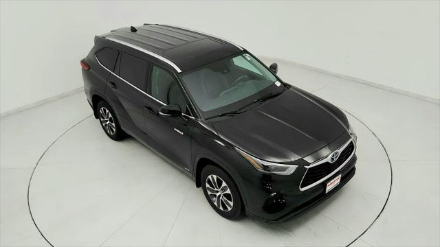 used 2021 Toyota Highlander Hybrid car, priced at $36,591