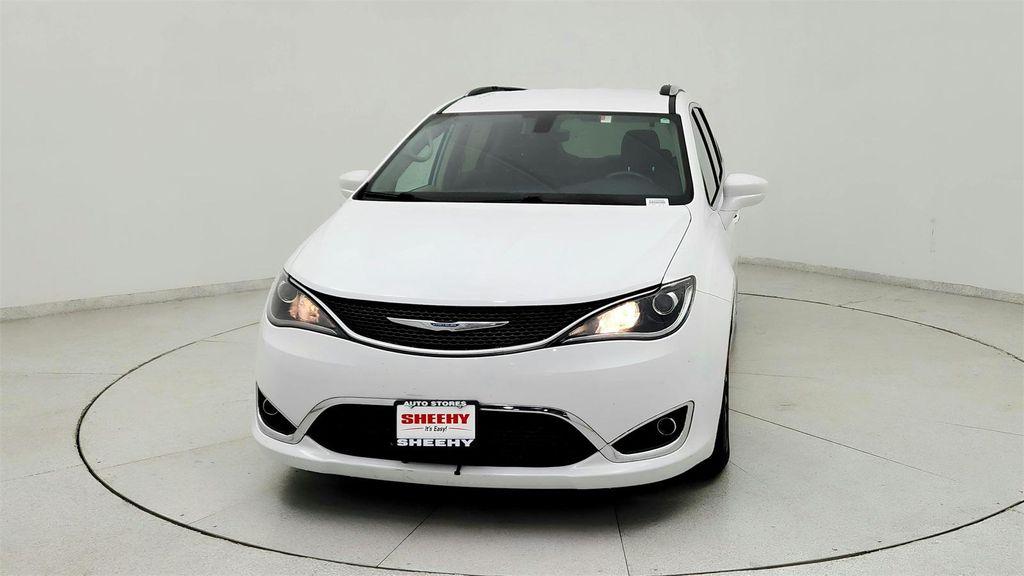 used 2018 Chrysler Pacifica car, priced at $15,091