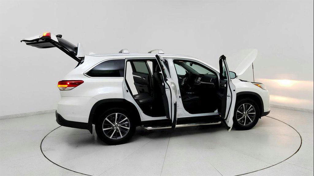 used 2017 Toyota Highlander car, priced at $18,891