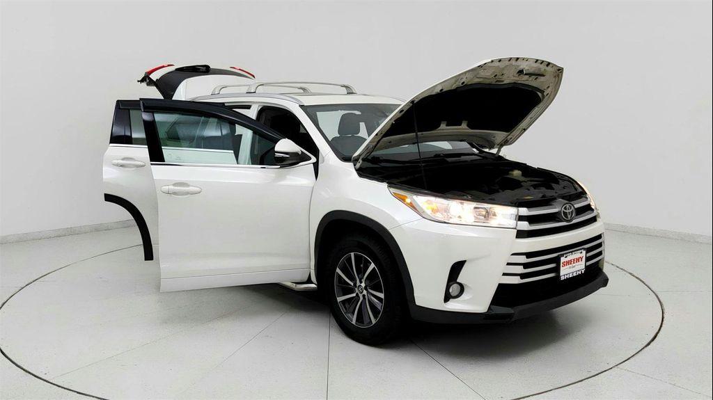 used 2017 Toyota Highlander car, priced at $18,891