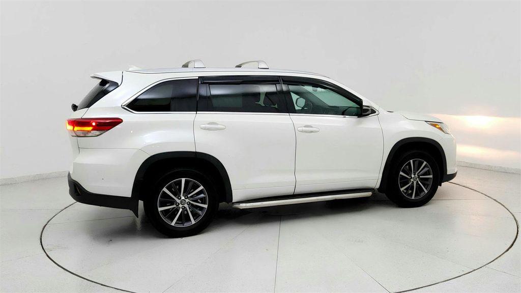 used 2017 Toyota Highlander car, priced at $18,891