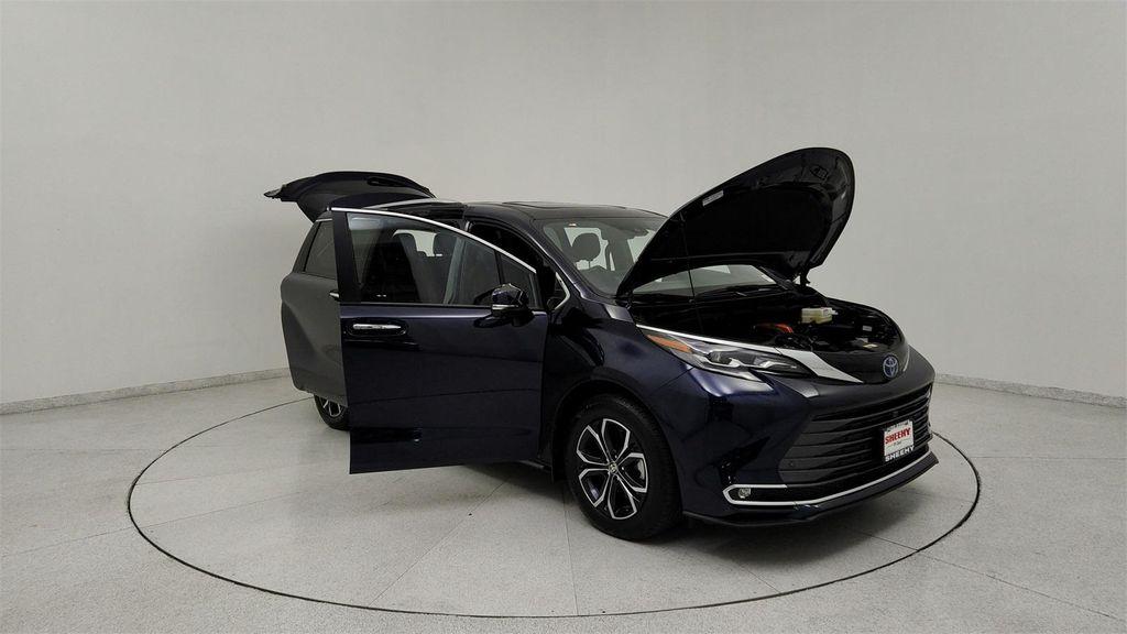 used 2025 Toyota Sienna car, priced at $57,291
