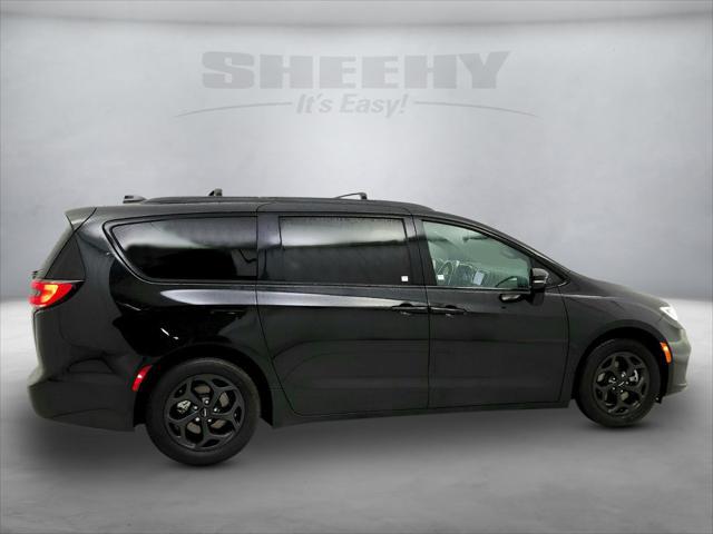 used 2021 Chrysler Pacifica Hybrid car, priced at $23,691