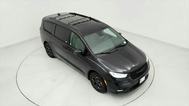 used 2021 Chrysler Pacifica Hybrid car, priced at $23,691